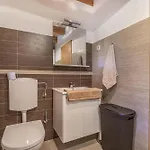 House Of Nature With Sauna And Tents - Happy Chalet