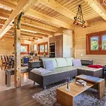 House Of Nature With Sauna And Tents - Happy Chalet Planina pri Sevnici