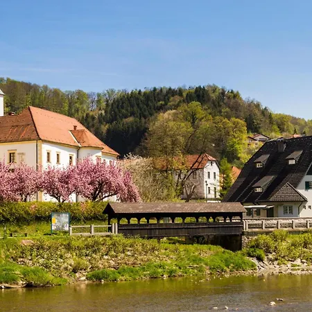 House Of Nature With Sauna And Tents - Happy * Planina pri Sevnici