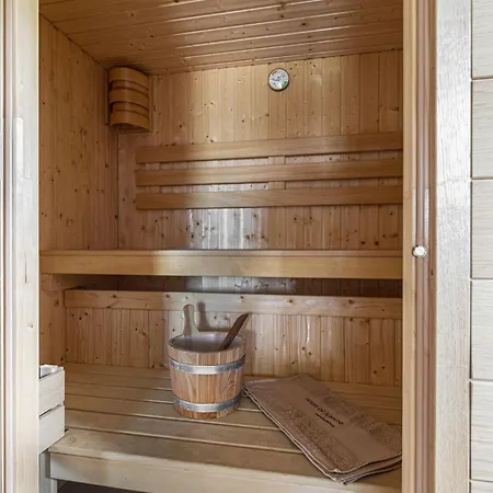 House Of Nature With Sauna And Tents - Happy 샬레