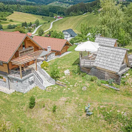 샬레 House Of Nature With Sauna And Tents - Happy Planina pri Sevnici