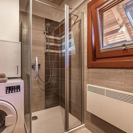 House Of Nature With Sauna And Tents - Happy *