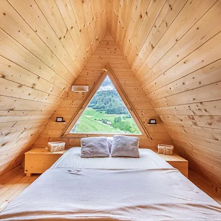 House Of Nature With Sauna And Tents - Happy Planina pri Sevnici