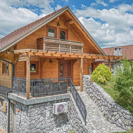 House Of Nature With Sauna And Tents - Happy Planina pri Sevnici