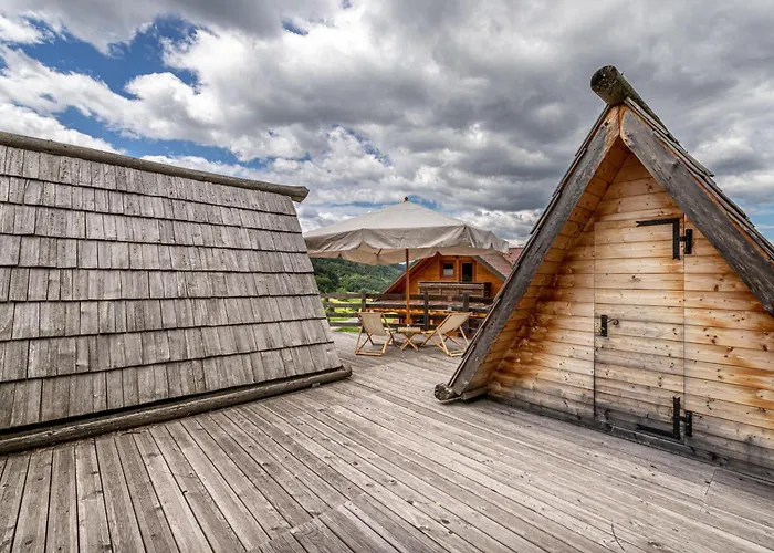 House Of Nature With Sauna And Tents - Happy