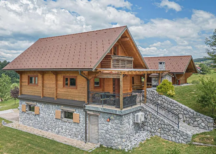 House Of Nature With Sauna And Tents - Happy Planina pri Sevnici