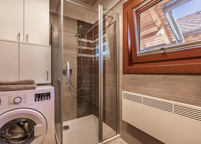 House Of Nature With Sauna And Tents - Happy *