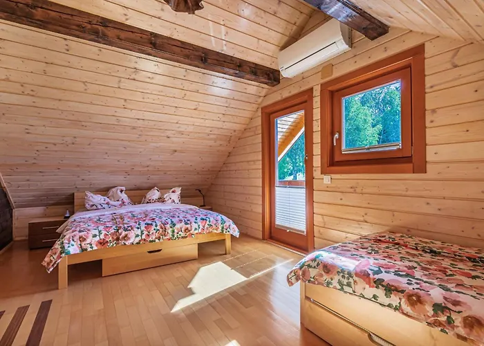 House Of Nature With Sauna And Tents - Happy * Planina pri Sevnici