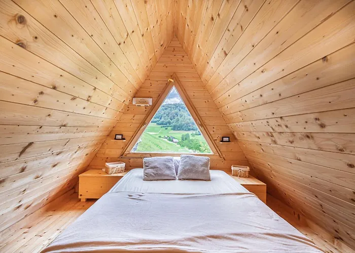 House Of Nature With Sauna And Tents - Happy Planina pri Sevnici